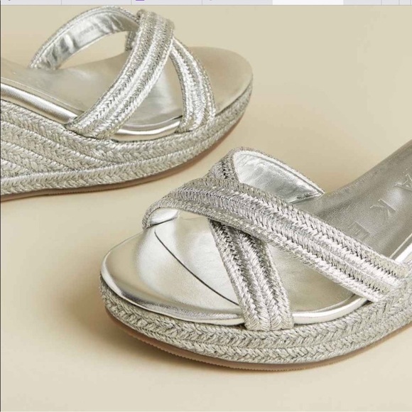 EUC - Ted Baker Laelia Espadrilles - silver - size 37(US 7) - Picture 3 of 8